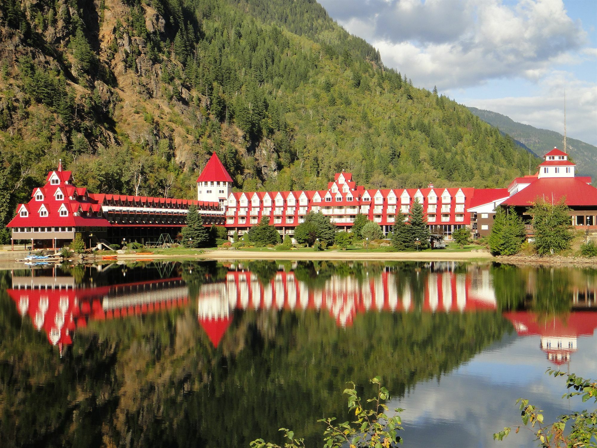 Three Valley Lake Chateau Revelstoke Eksteriør billede